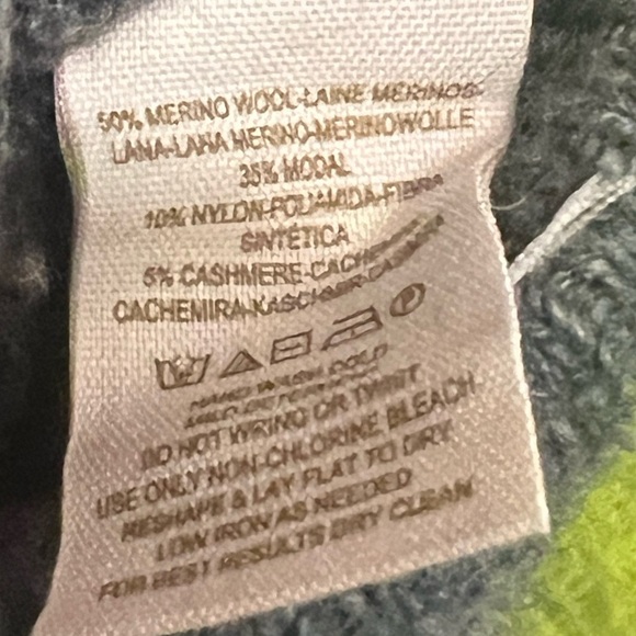 FP Beach Womens Small Gray Colorblock Merino Wool Blend Sweater - Picture 5 of 6